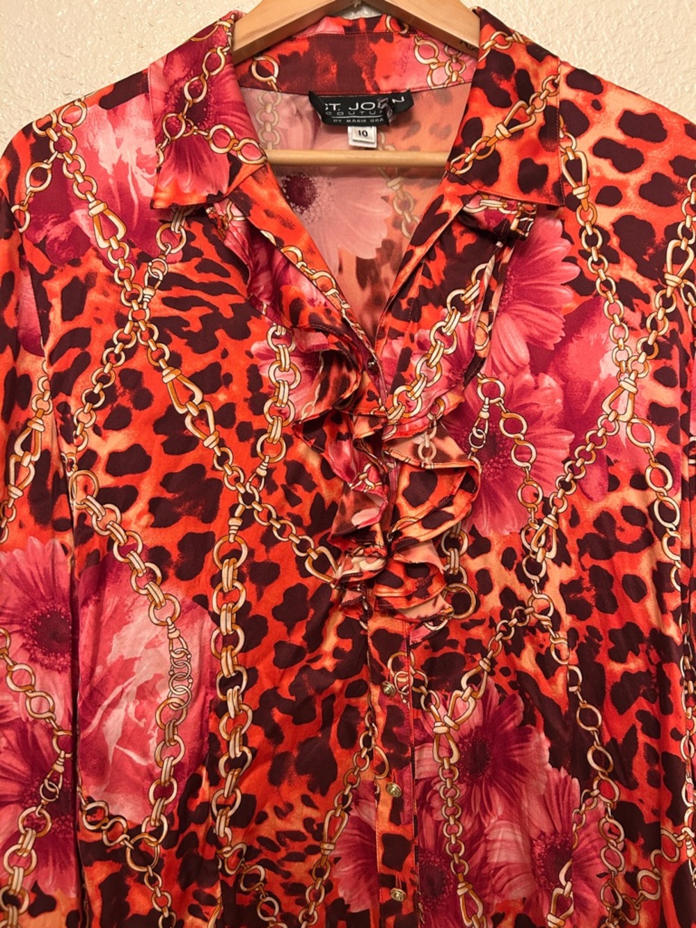 St. John Silk Blouse Size 10 Animal Print Chain Floral Ruffle Front StatementTop - Picture 4 of 7